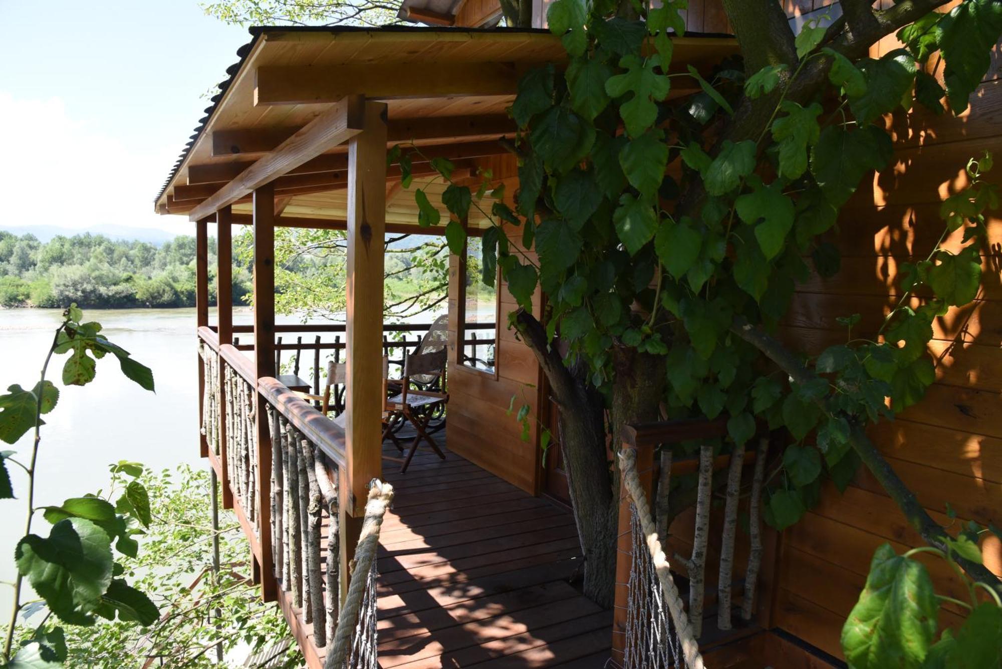 Holiday Home Kucica Na Drvetu Banja Koviljača Exterior foto