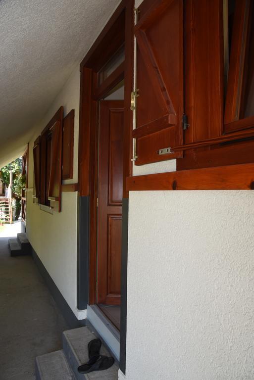Holiday Home Kucica Na Drvetu Banja Koviljača Exterior foto